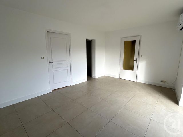 maison à louer - 4 pièces - 83.86 m2 - MUZILLAC - 56 - BRETAGNE - Century 21 Jego Immobilier