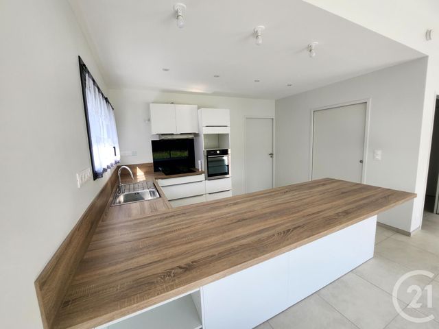 maison à louer - 4 pièces - 116.28 m2 - MUZILLAC - 56 - BRETAGNE - Century 21 Jego Immobilier