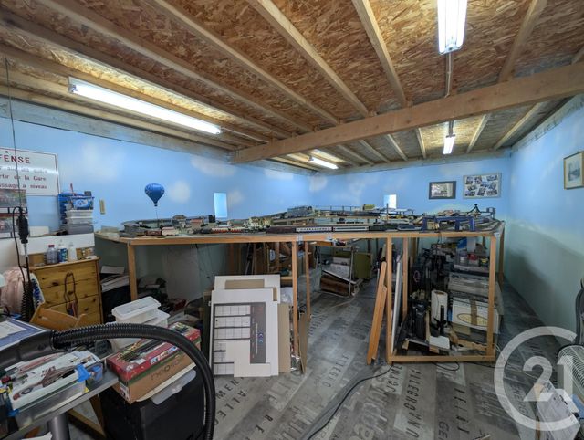 Afficher la photo en grand maison à vendre - 8 pièces - 234.0 m2 - BERRIC - 56 - BRETAGNE - Century 21 Jego Immobilier