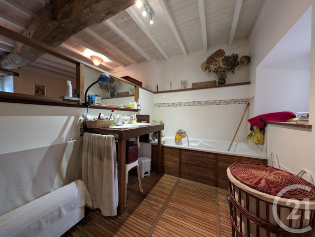 Afficher la photo en grand maison à vendre - 8 pièces - 234.0 m2 - BERRIC - 56 - BRETAGNE - Century 21 Jego Immobilier