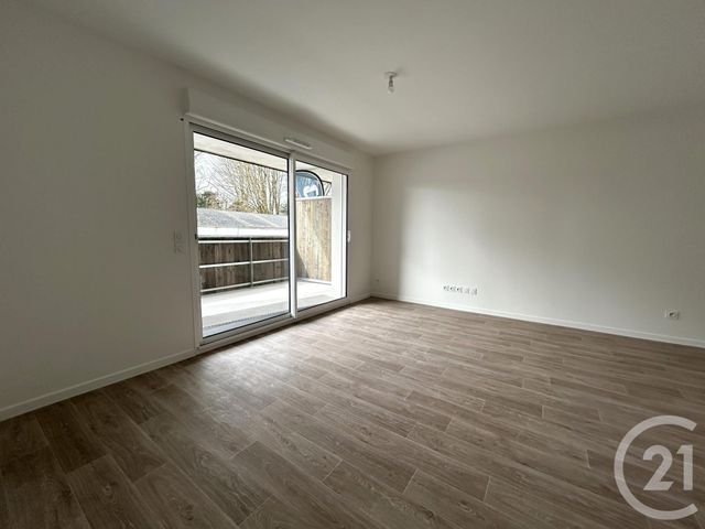 Appartement T3 à louer - 3 pièces - 62.93 m2 - QUESTEMBERT - 56 - BRETAGNE - Century 21 Jego Immobilier