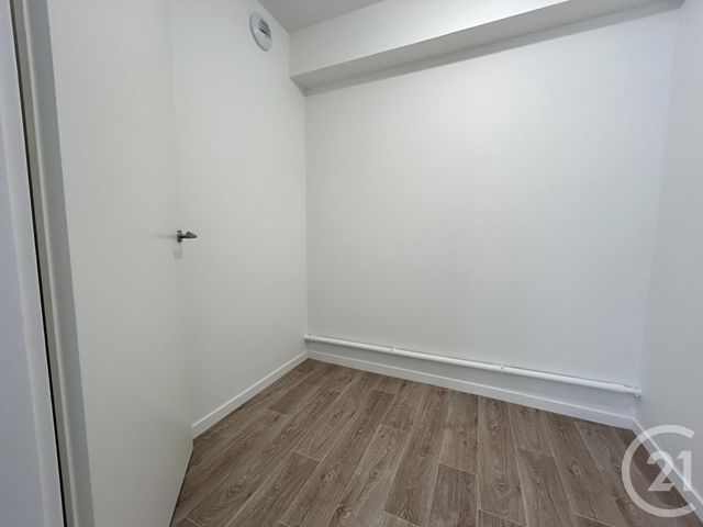 Appartement T3 à louer - 3 pièces - 62.93 m2 - QUESTEMBERT - 56 - BRETAGNE - Century 21 Jego Immobilier