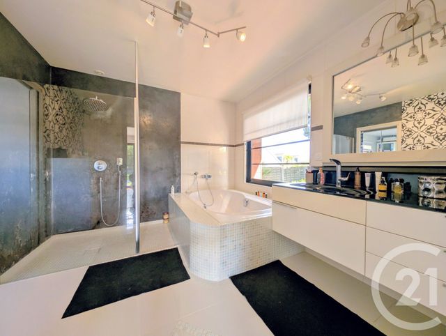 maison à vendre - 6 pièces - 177.83 m2 - MUZILLAC - 56 - BRETAGNE - Century 21 Jego Immobilier