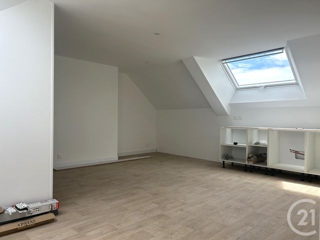 Appartement Studio à louer - 1 pièce - 27.89 m2 - MUZILLAC - 56 - BRETAGNE - Century 21 Jego Immobilier