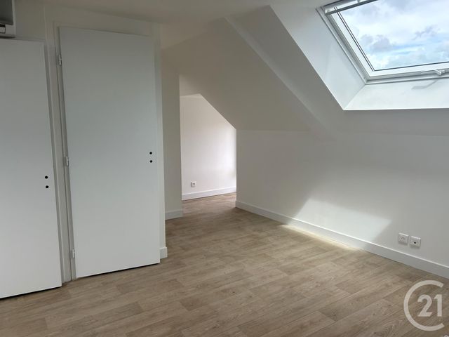 Appartement Studio à louer - 1 pièce - 27.89 m2 - MUZILLAC - 56 - BRETAGNE - Century 21 Jego Immobilier