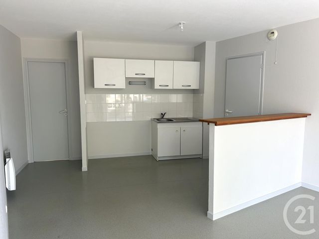 Appartement T3 à louer - 3 pièces - 60.66 m2 - MUZILLAC - 56 - BRETAGNE - Century 21 Jego Immobilier