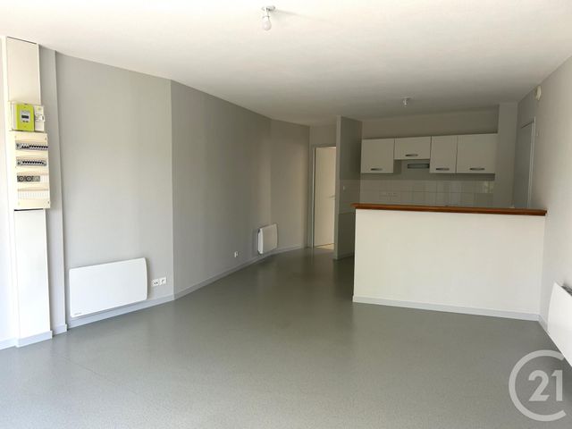 Appartement T3 à louer - 3 pièces - 60.66 m2 - MUZILLAC - 56 - BRETAGNE - Century 21 Jego Immobilier