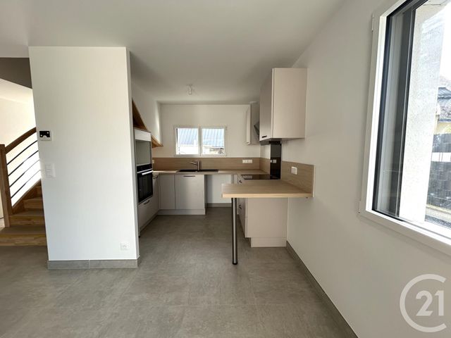 maison à louer - 4 pièces - 105.68 m2 - CAMOEL - 56 - BRETAGNE - Century 21 Jego Immobilier